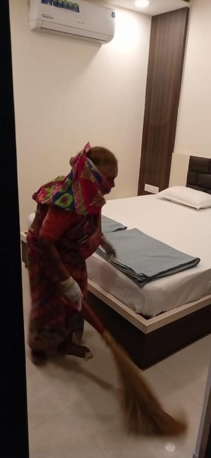 Super Hotel O Shri Shiva Palace Rāipur 외부 사진