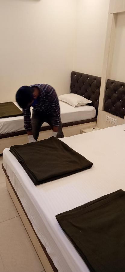 Super Hotel O Shri Shiva Palace Rāipur 외부 사진