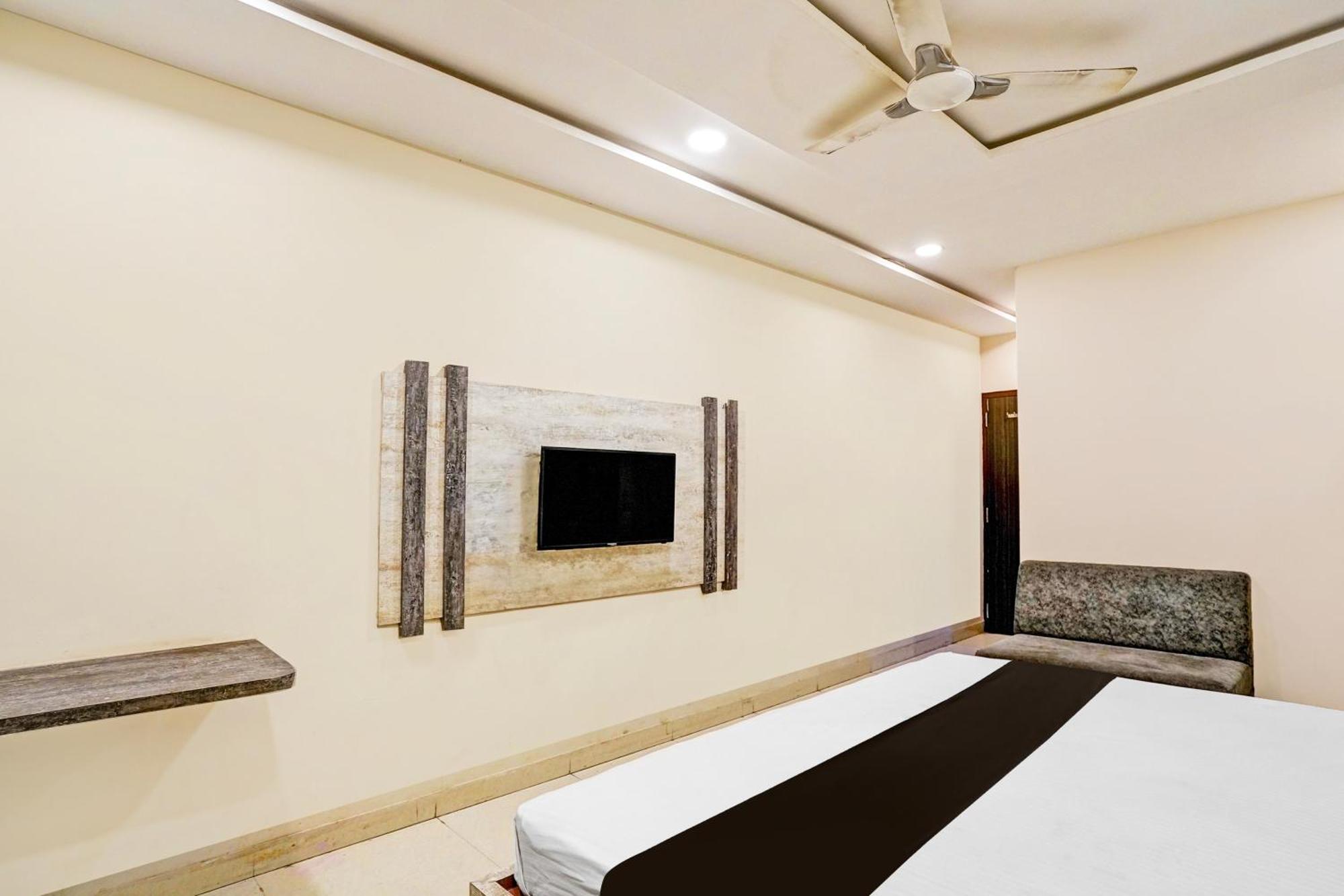 Super Hotel O Shri Shiva Palace Rāipur 외부 사진