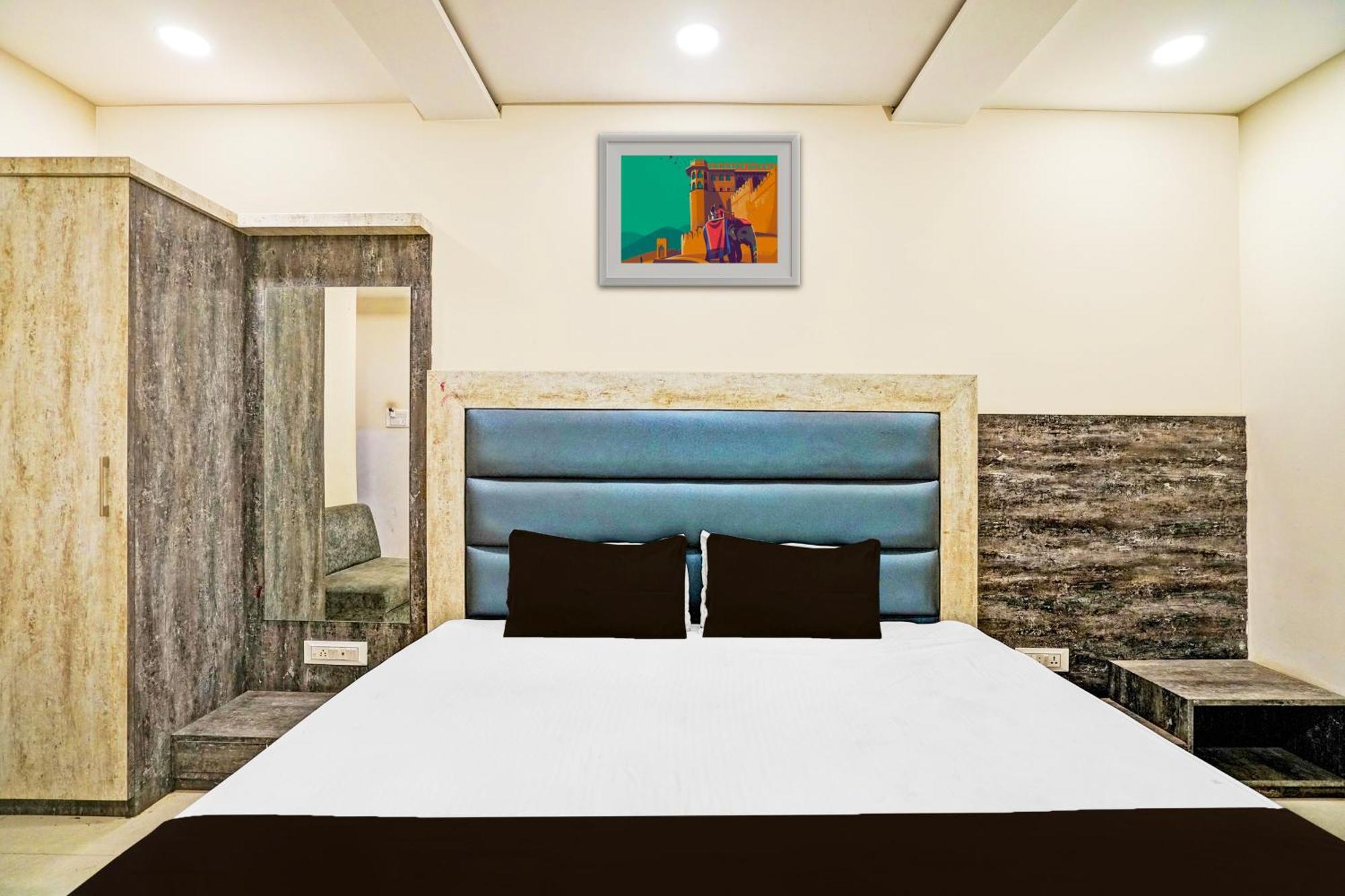 Super Hotel O Shri Shiva Palace Rāipur 외부 사진