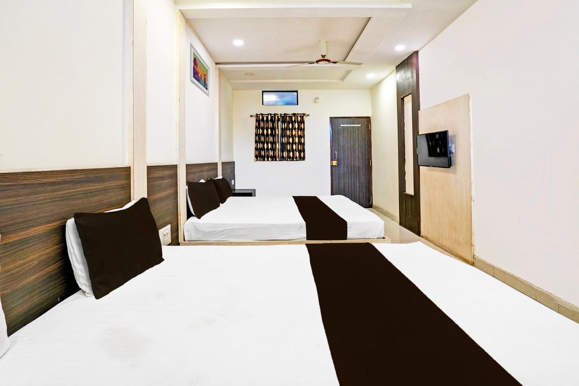 Super Hotel O Shri Shiva Palace Rāipur 외부 사진