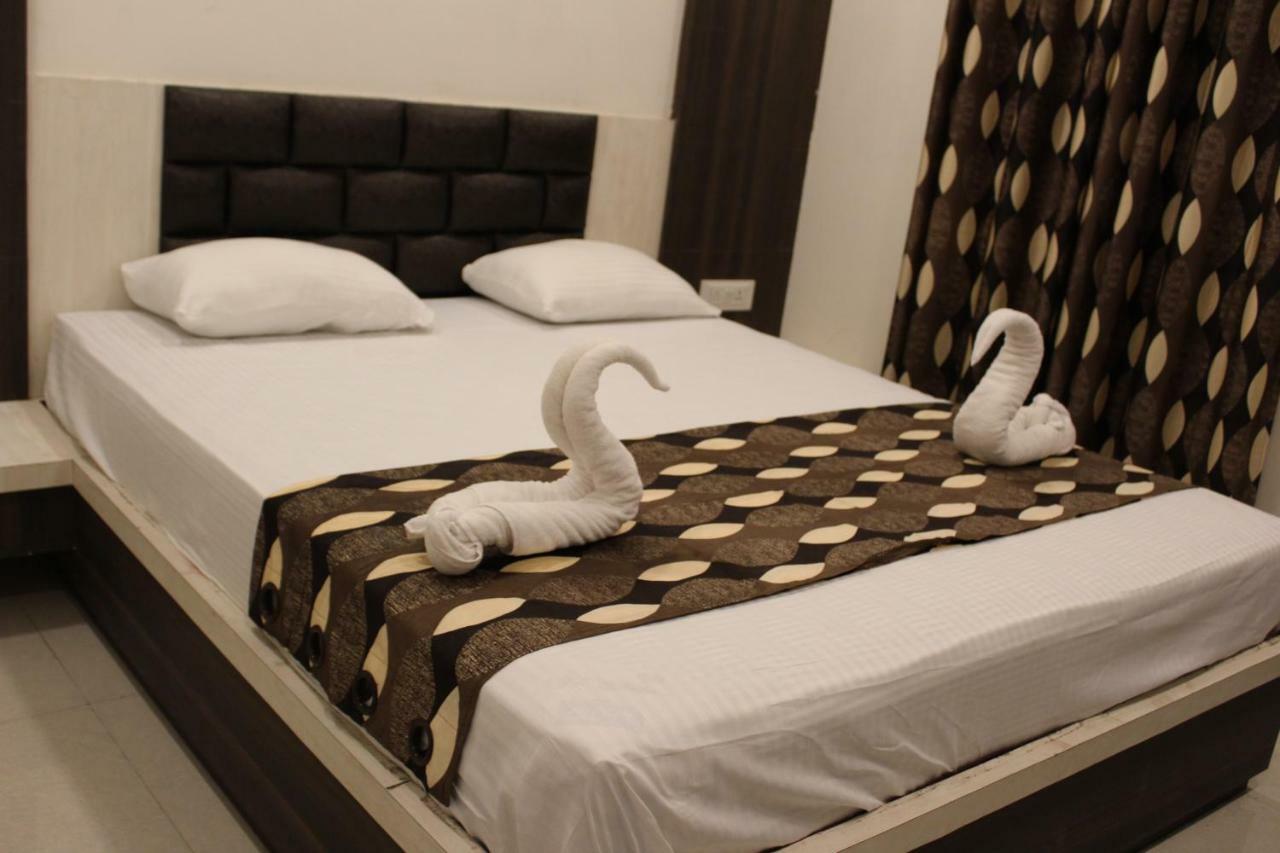 Super Hotel O Shri Shiva Palace Rāipur 외부 사진