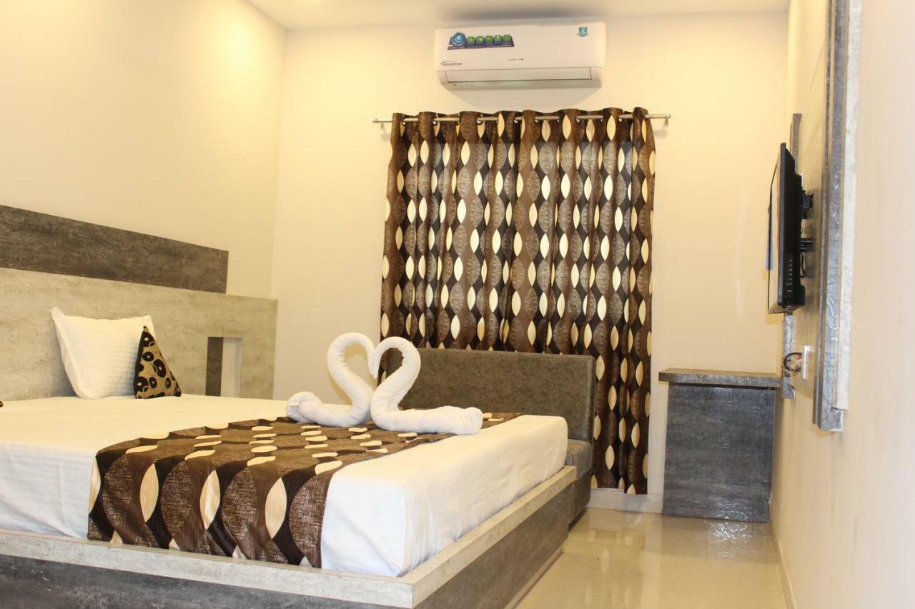 Super Hotel O Shri Shiva Palace Rāipur 외부 사진
