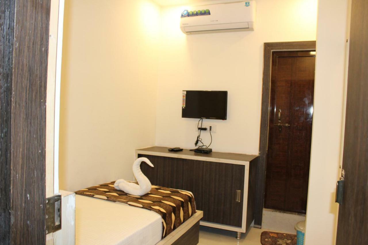 Super Hotel O Shri Shiva Palace Rāipur 외부 사진