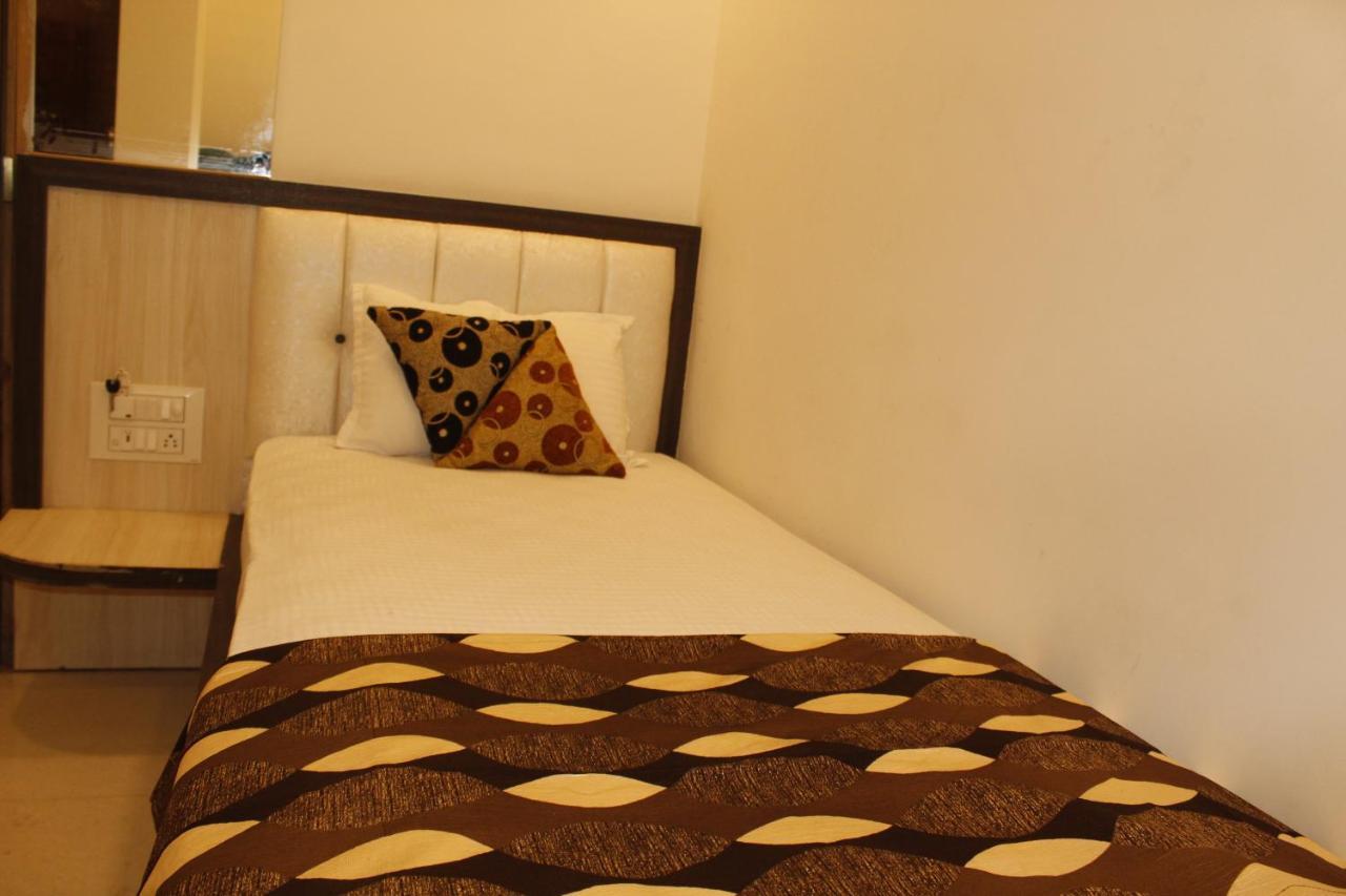 Super Hotel O Shri Shiva Palace Rāipur 외부 사진